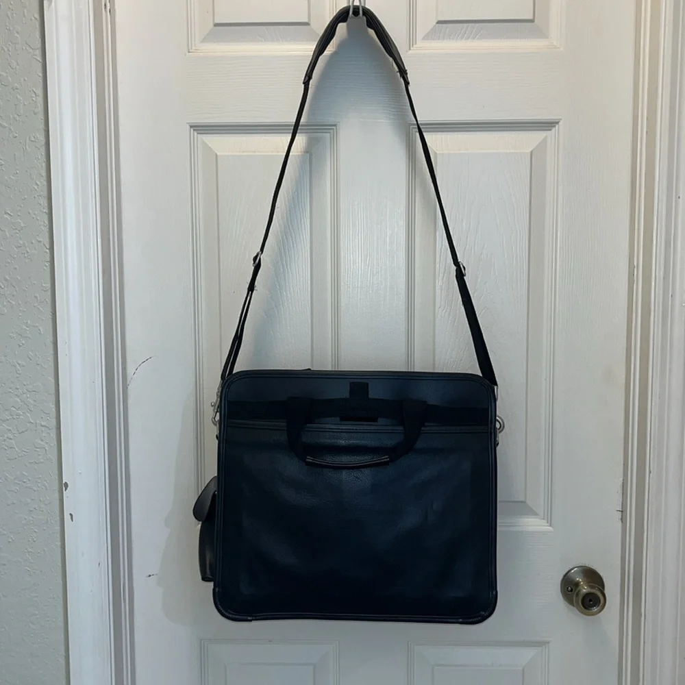 Targus laptop bag